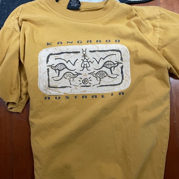Kangaroo Australia t shirt - Picture 2 of 2